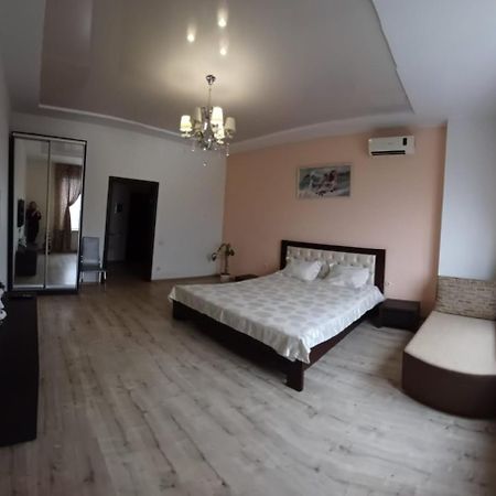 Apartament Na Panteylemonovskaya Odesa Exterior photo